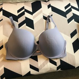 Victoria’s Secret bra